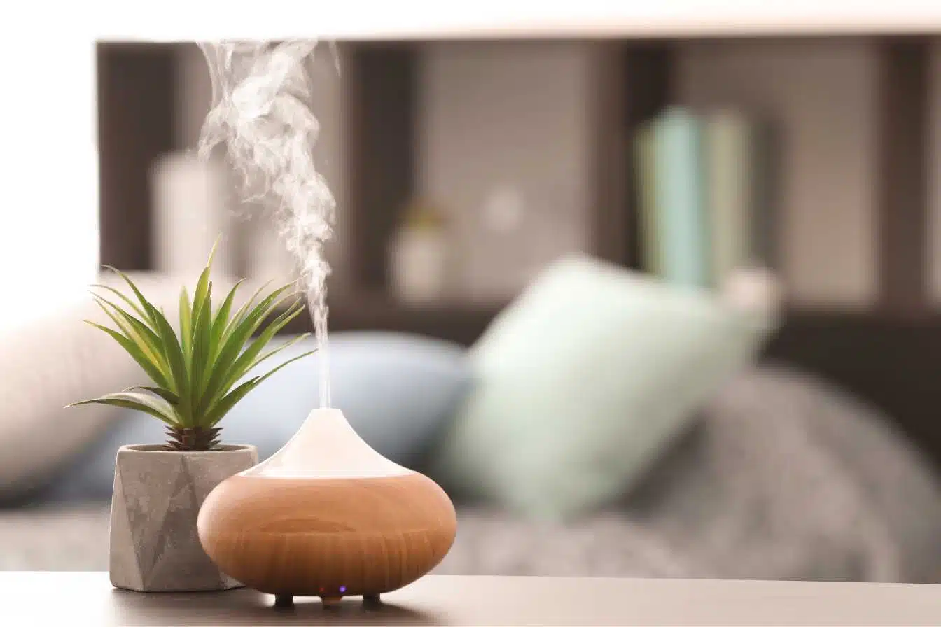 comment utiliser les huiles essentielles dans la maison 1